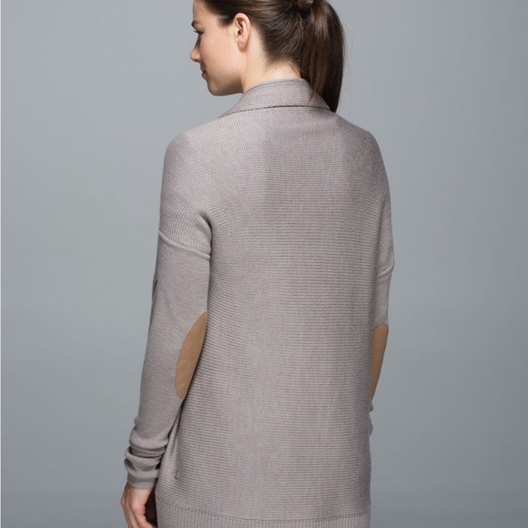 Lululemon Wrap It Up Sweater Heathered Storm Grey - Picture 2 of 10